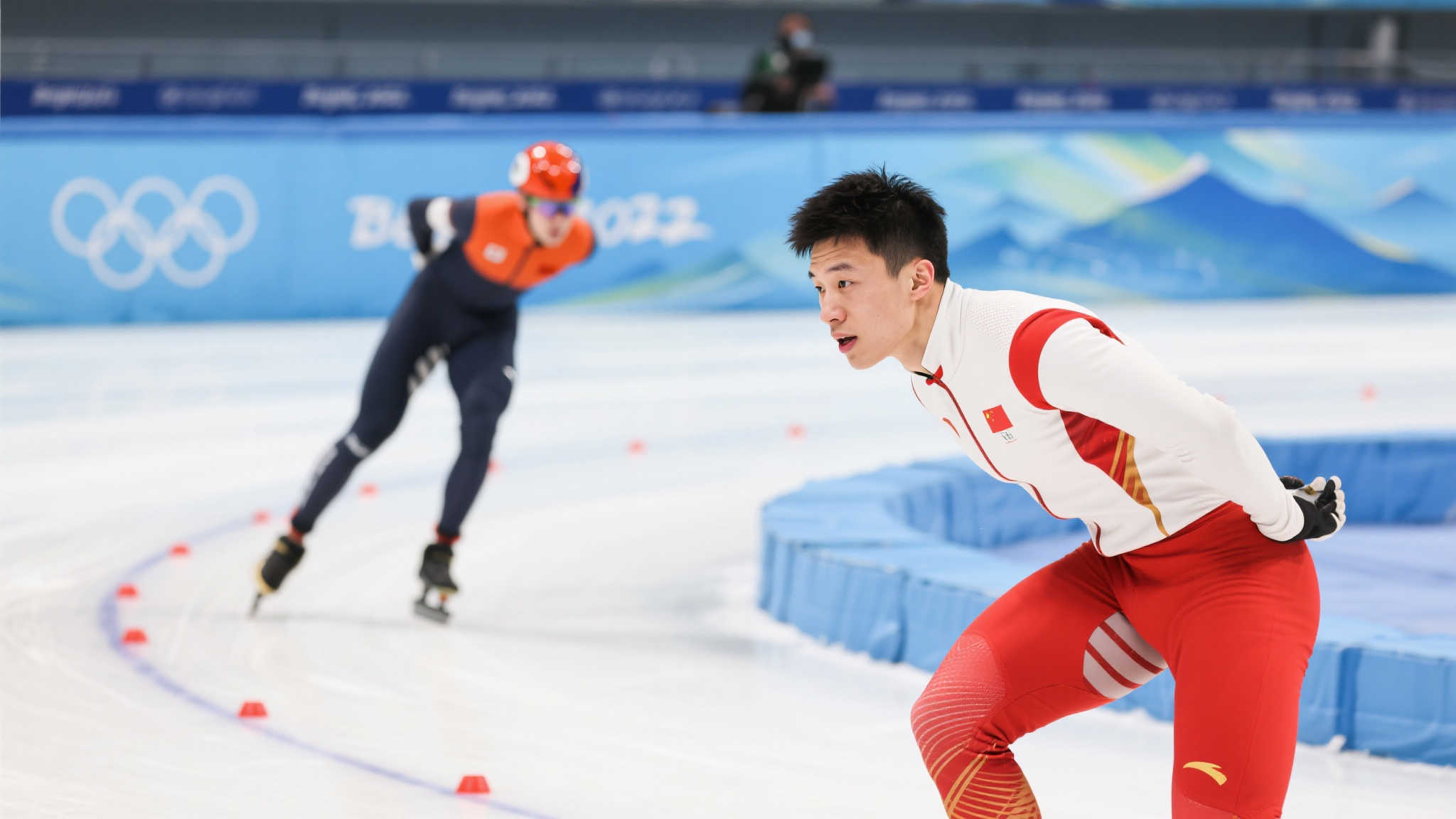 大球员的直 大球员的直