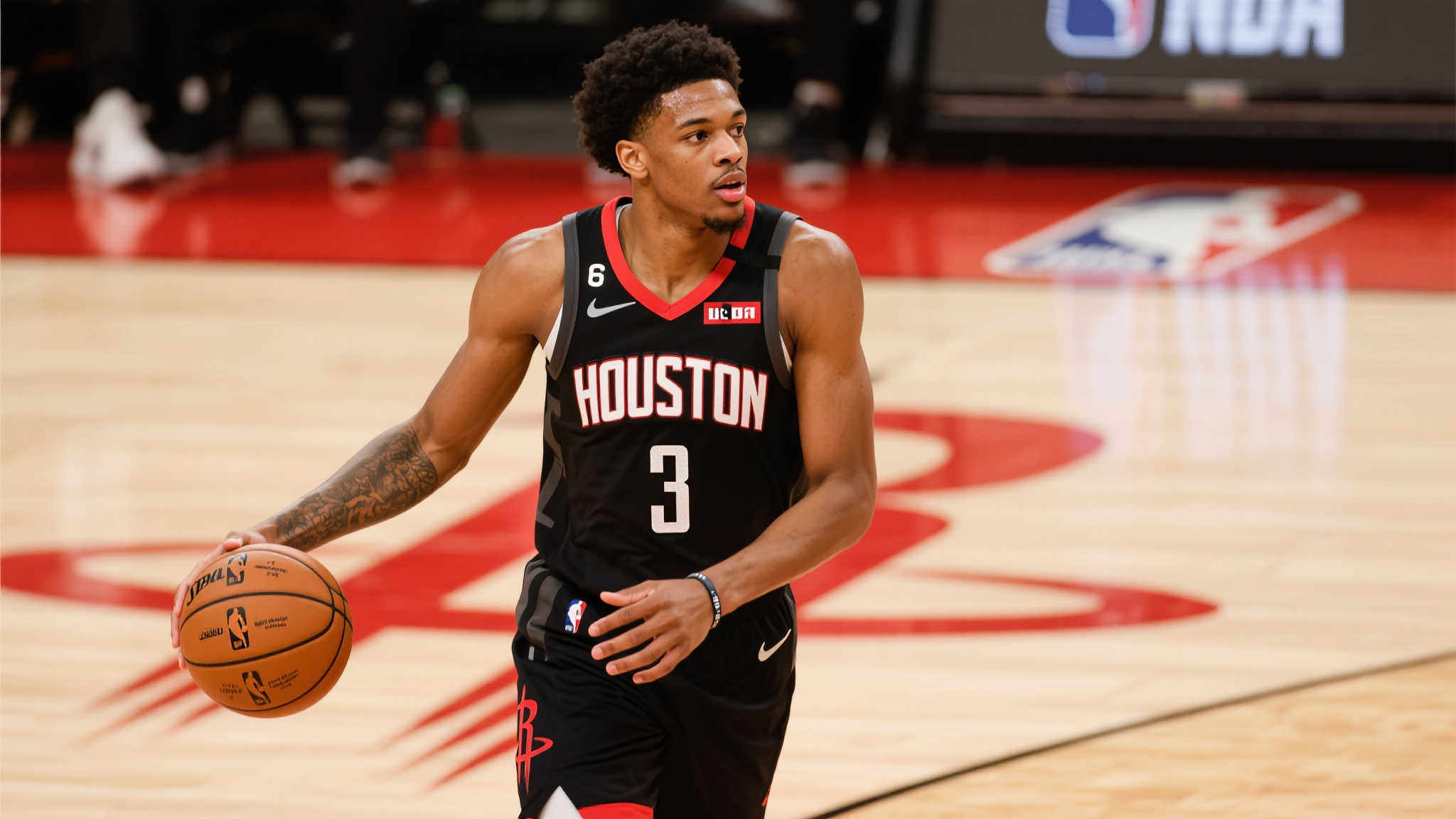 在競爭激烈 在競爭激烈